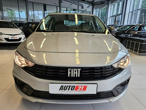 Fiat Tipo cena 48900 przebieg: 57897, rok produkcji 2021 z Garwolin małe 562